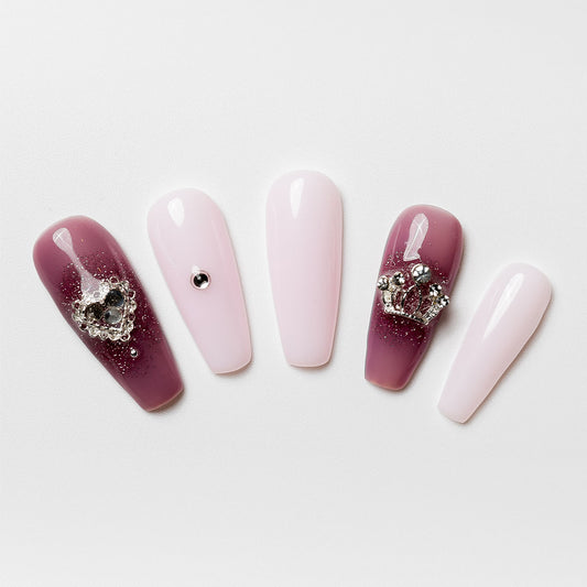 Be My Queen - Custom press-on nails by Byeori Kim