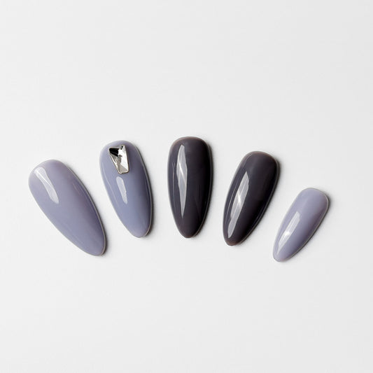 Foggy Night - Custom press-on nails by Byeori Kim