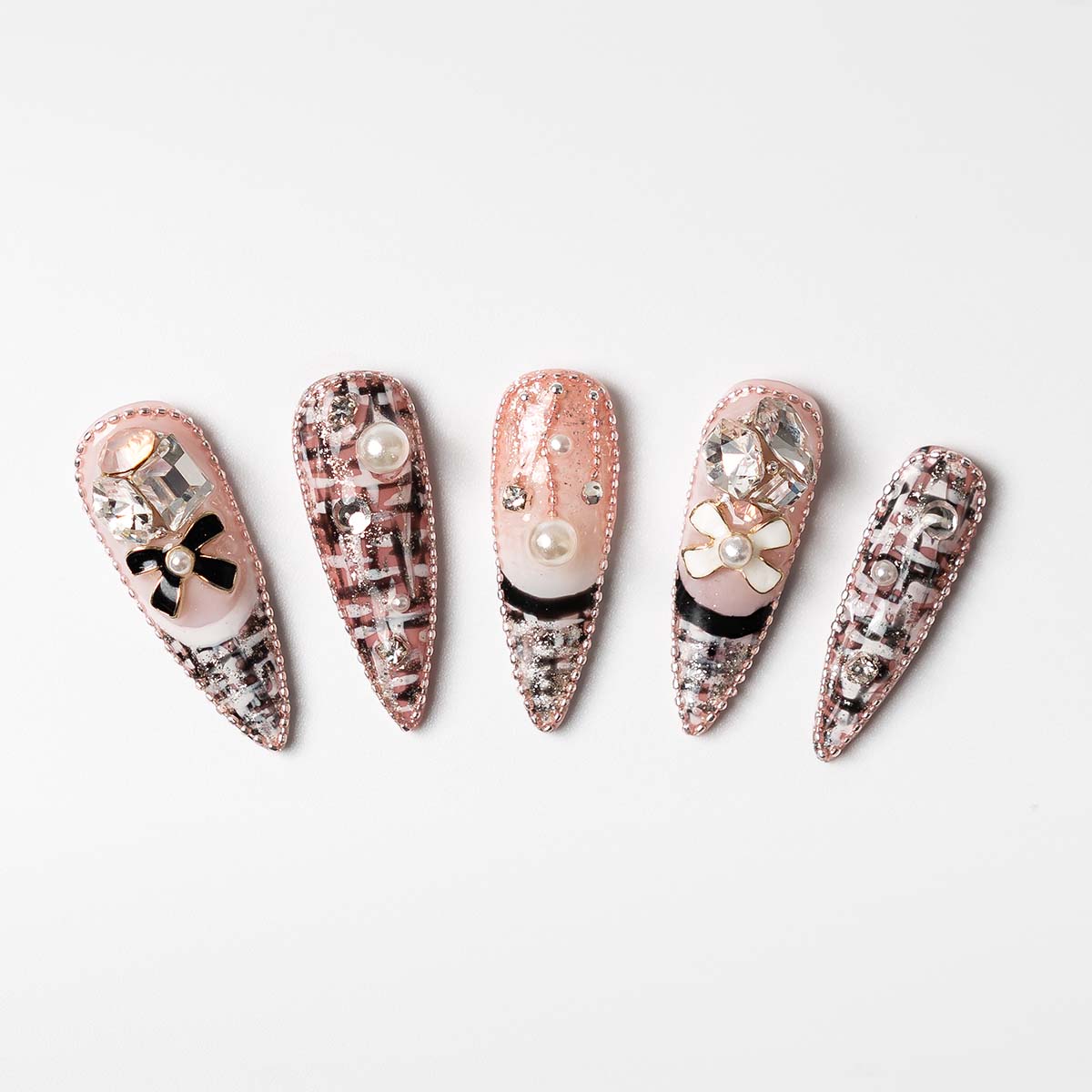 Mademoiselle - Custom press-on nails by Byeori Kim